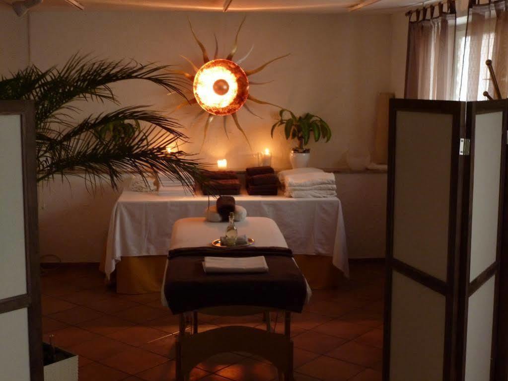Hotel Dreikoenig & Restaurant Seegourmet 哈格瑙 外观 照片