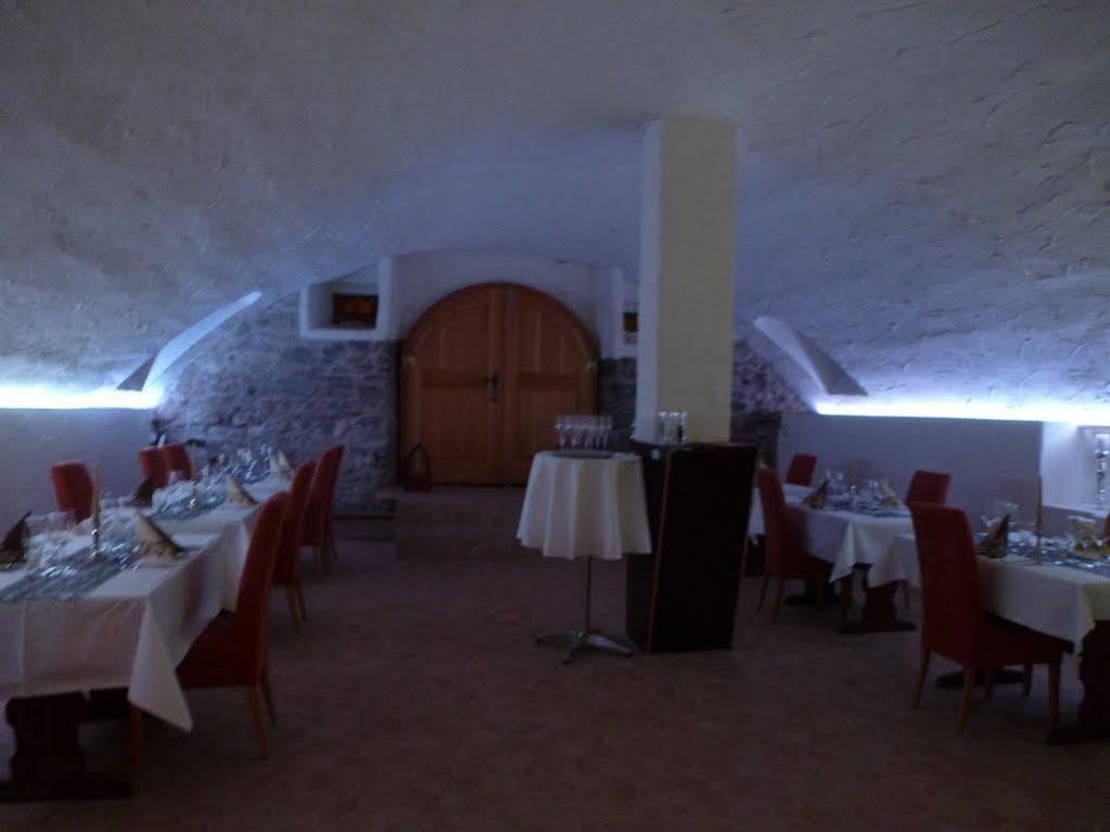 Hotel Dreikoenig & Restaurant Seegourmet 哈格瑙 外观 照片